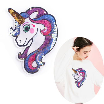 Licorne mignon fer sur des patchs de broderie pour vêtements