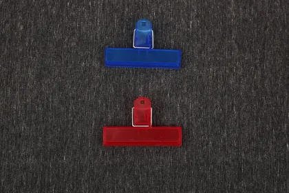 Strong plastic Colors paper clips