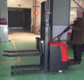 2T Hydraulic Electric Stacker Electric Forklift Stacker