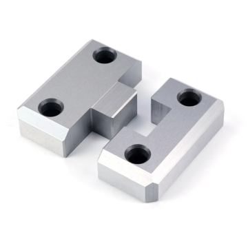 Injection Molding Automotive Parts SSI Interlocking Block Moulds