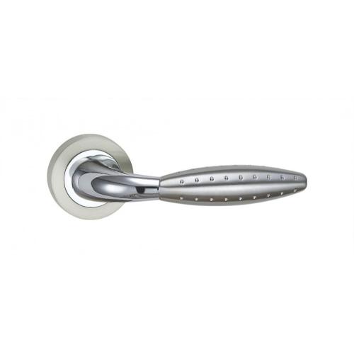 Aluminum door handle with zinc rosette door hardware