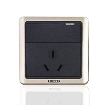 one gang switch with 3pin socket