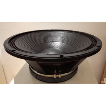 Bass subwoofer 21 inch speaker para sa sound system.