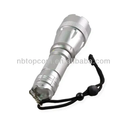 Powerful Underwater IP68 1000 Lumens Flashlight for Diving