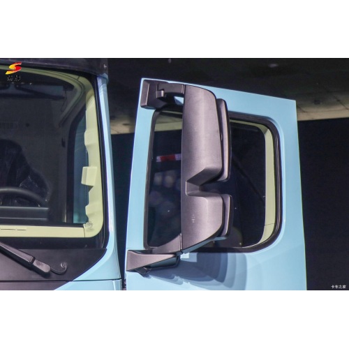 Traktor Penukaran Baterai 6×4/Ringan