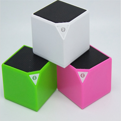 Hot Selling Wireless Portable Cube Bluetooth Speaker