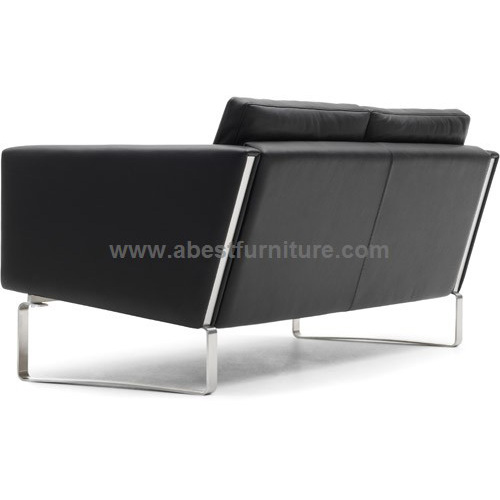Hans Wegner ch102 two seat sofa