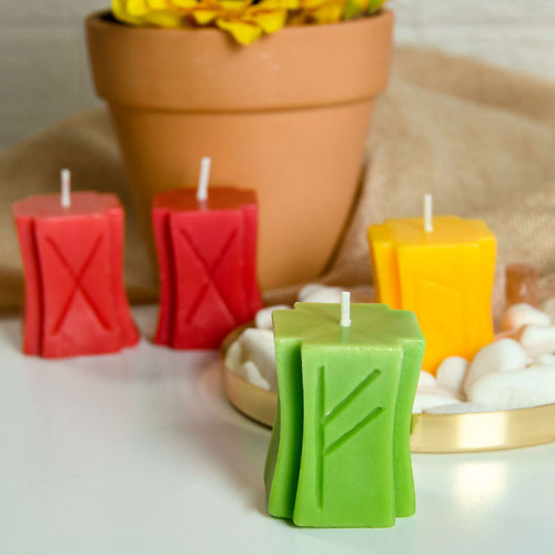 Soy Candles Small Unbranded Luxury Scented Soy Pillar Wax Candles Factory