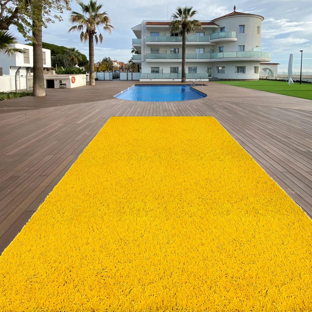 Rumput buatan kuning untuk gym