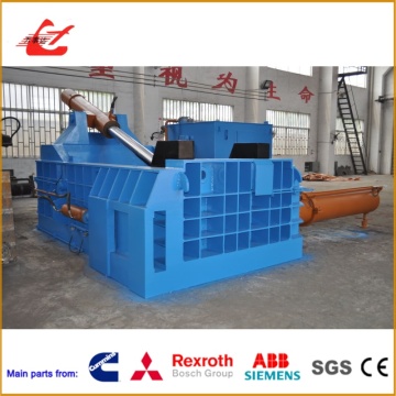 Compactador de aparas de sucata de aço