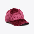 Casquette de baseball en velours en daim rouge