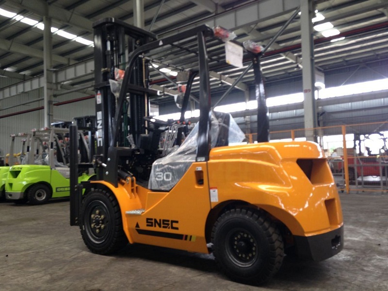 Fork lifter