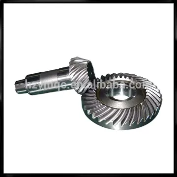 Long life small gear wheel bevel gear