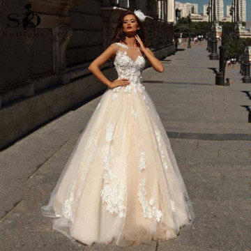 Champagne Wedding Dress 2020 Scoop Neck Illusion Lace Applique Ball Gown Bridal Dress Wedding Gown Plus Size vestido novia