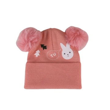 Abito per cappellino invernale a doppio pompon all'ingrosso.