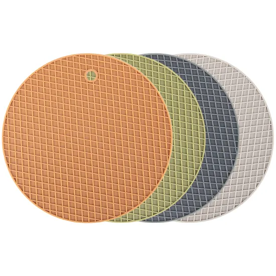 Silicone Microwave Mat: Heat Resistant, Multifunctional, Splatter Guard, Trivet, and Hot Pad for Kitchen Convenience