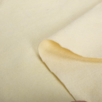 Flame-retardant aramid spunlace felt