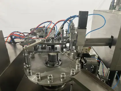 Automatic Stable 502 Adhesive Super Glue Filling Capping Machine