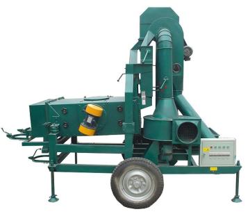 Grain cleaning machine with dust collector