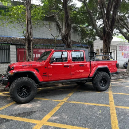 Adjustable Aluminum Tent Storage Rack for Jeep Gladiator