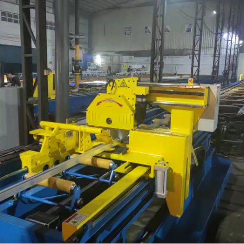 精密アルミニウム押出プレスマシン