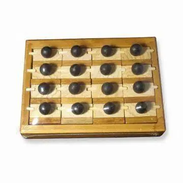 Ludo Set, Made of Solid Wood, Measures 13.6 x 10.3 x 3.5cm