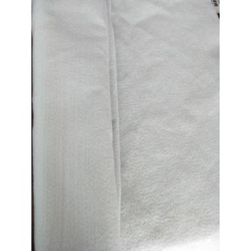 высококачественный геотекстиль из штапельного волокна.