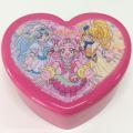 Plastic heart shaped box