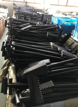 Heavy-Duty Plant Digging Shovel - Perfect for Soil, Dirt, and Gravel