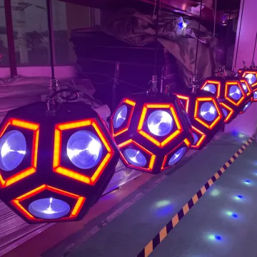 Full Color LED Winch Kinetic Lifting Football Disco Light DMX 512 for Disco Concert Events