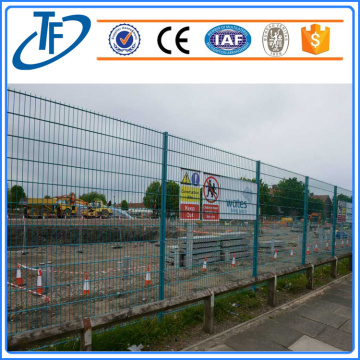 Hot sale Square Post Welded Wire Mesh Fence