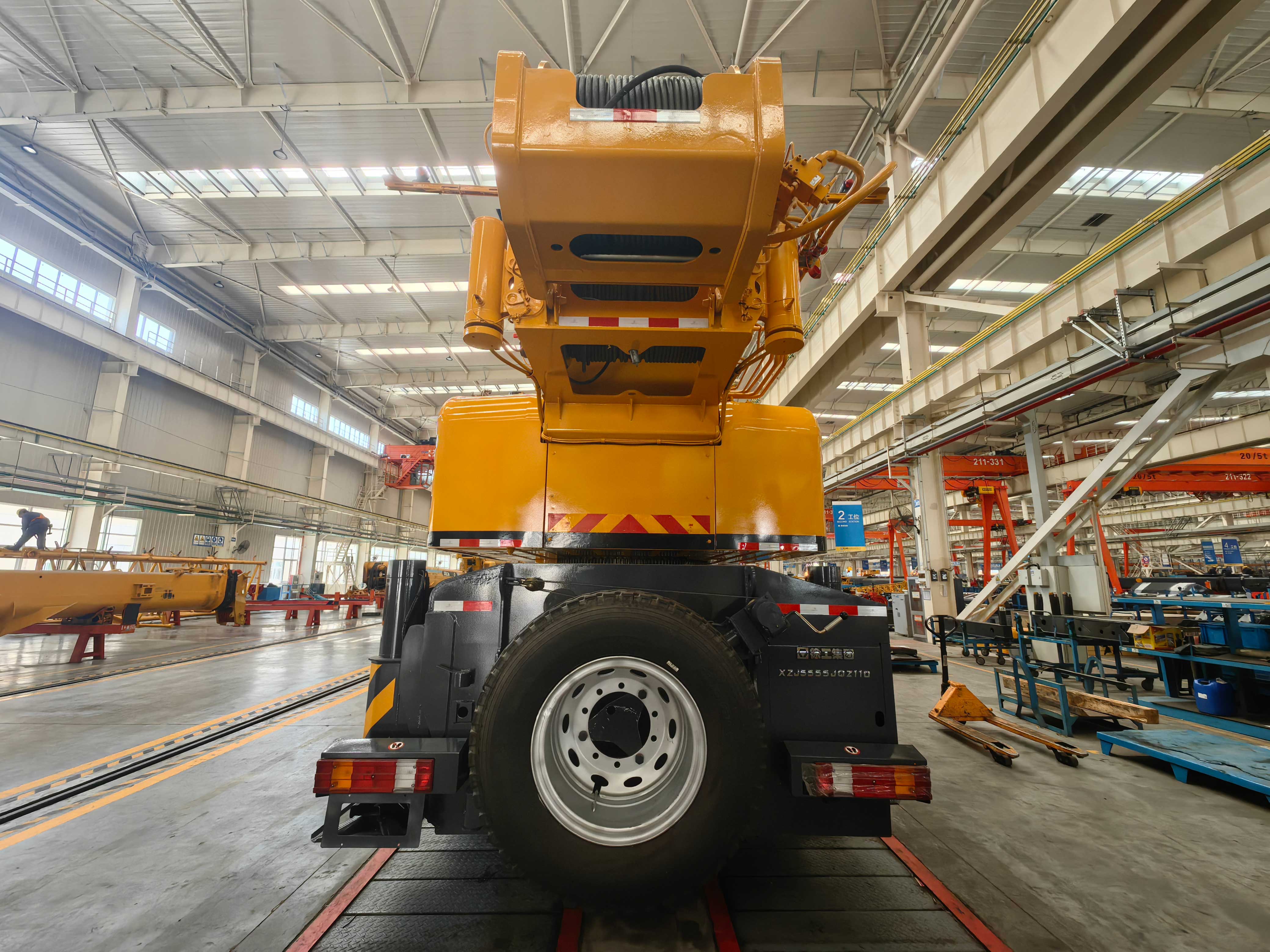 the-back-view-of-used-truck-crane-XCT110