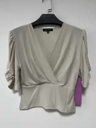Women short tops