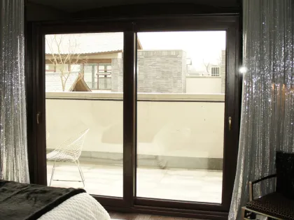 Wood and Aluminum Sliding Doors Tapy and Floding Doors