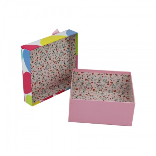Custom size apparel packaging box