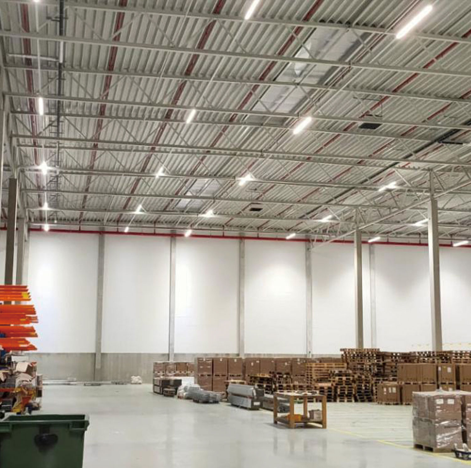 LED trunking light for warehouse