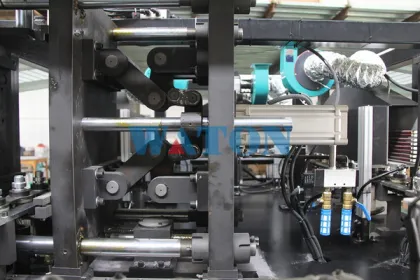 Automatic PET Handwashing Fluid Bottle Making Machine