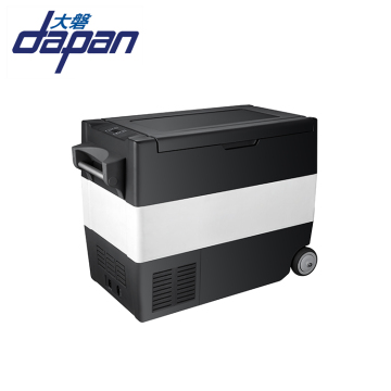 ตู้แช่ตู้เย็นแคมป์ปิ้ง 12V สำหรับการใช้ปิกนิกกลางแจ้งและการใช้รถยนต์ความจุ 60 ลิตร