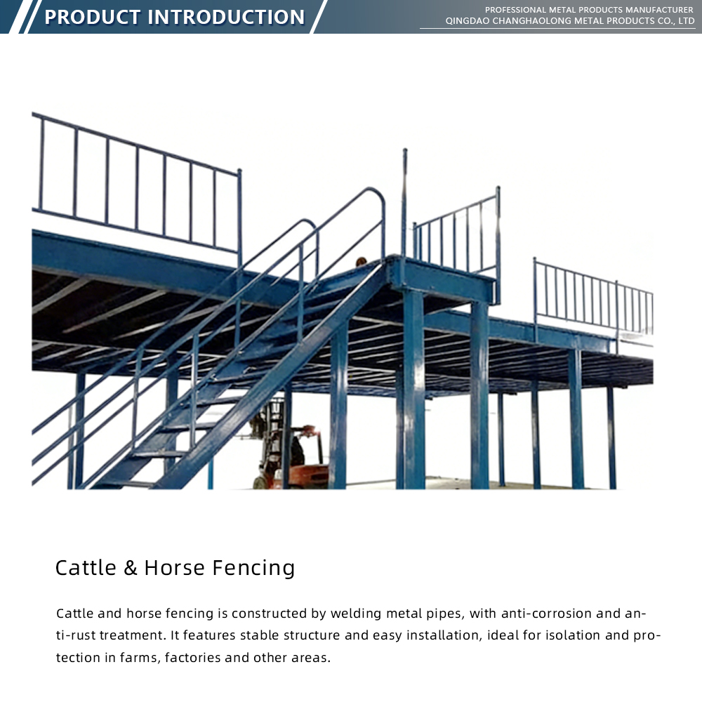 Galvanized Steel Livestock Corral with Access Gate X