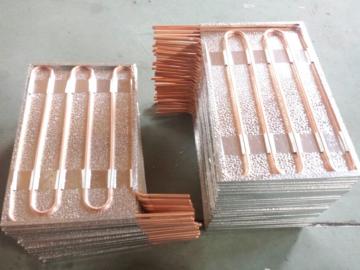 Aluminum tube bonding evaporator for refrigerator