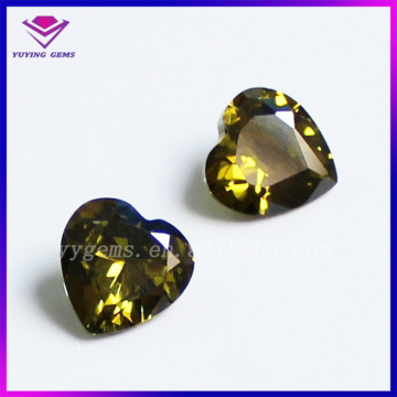 Attractive Gem Peridot Heart Shape Cubic Zirconia CZ Stone for Jewelry