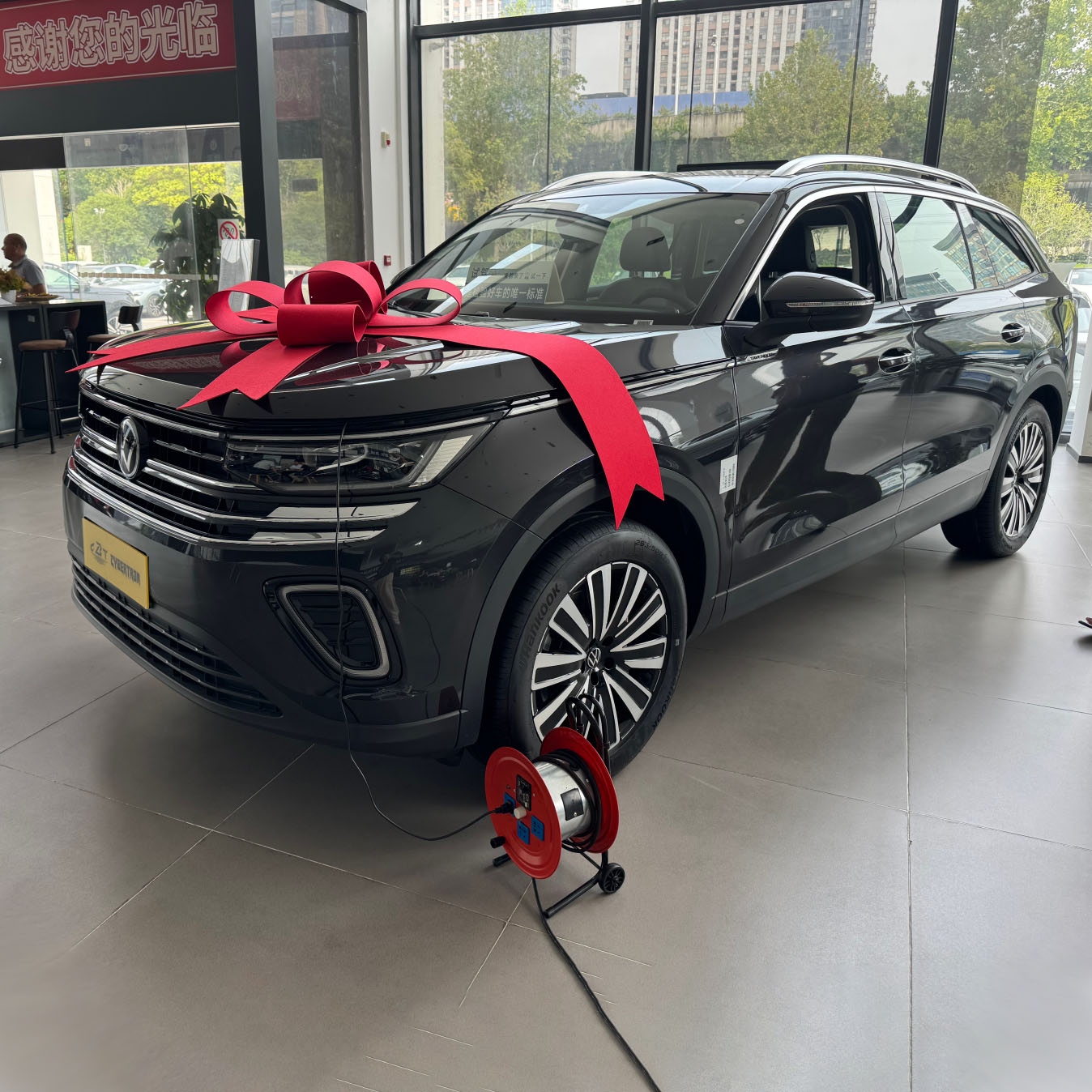 Hardcore large five-seater SUV