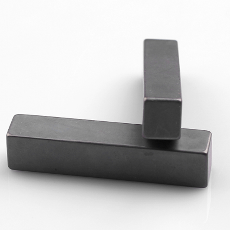 Bar Magnet17