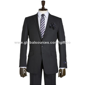 Leisure suit