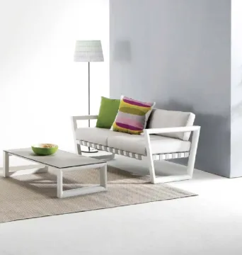 Aluminium furniture for patios