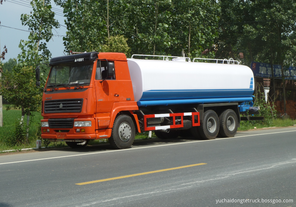 SINOTRUK STEYR 6x4 20CBM water deliver truck