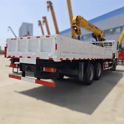 Shacman Truck with XCMG 12tons Straight-arms Crane Truck