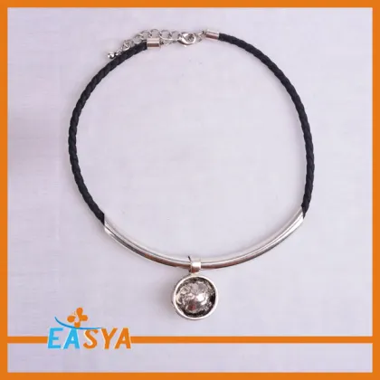 Necklace With Necklace Box Hot Sale Diamond Necklace Designs 