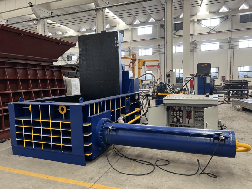 Side Push-out Bale Automatic Siemens PLC Metal Baler