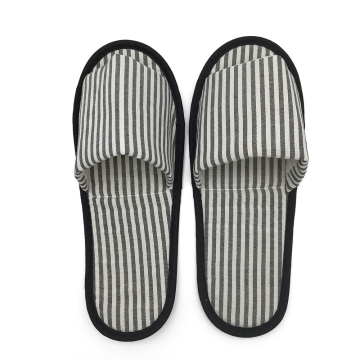 Folding travelling slippers for man